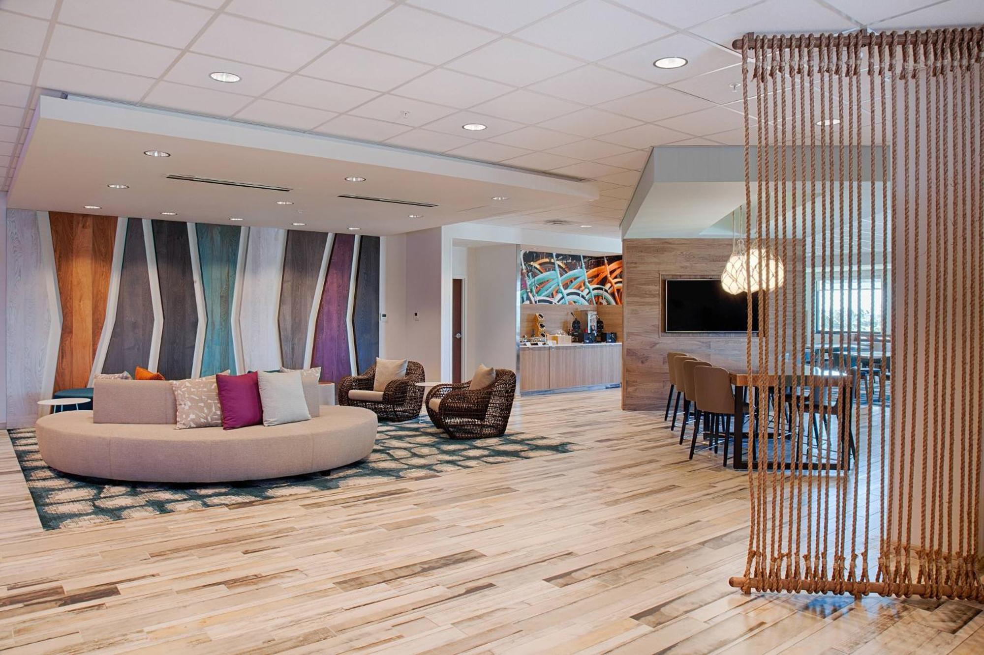 Fairfield Inn & Suites By Marriott Clearwater Beach Exteriör bild